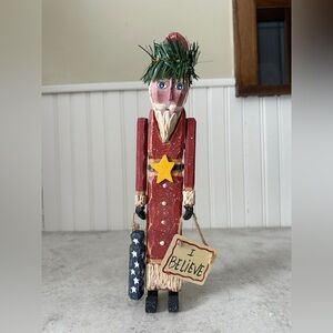 RUSS by Pat Moore Wooden Folk Art Santa 12” Wall Hanging Christmas Decor EUC